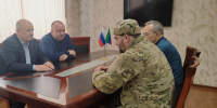В администрации Хасавюртовского района прошла встреча с участником СВО - Администрация Хасавюртовского района