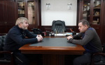 Глава Хасавюрта поддержал добровольца, отправляющегося в зону СВО