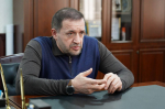 Глава Хасавюрта поддержал добровольца, отправляющегося в зону СВО