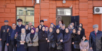 В Хасавюрте поздравили с Международным женским днем матерей и вдов погибших сотрудников ОМВД - Администрация МО г. Хасавюрт