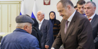 Сергей Меликов встретился с cемьями военнослужащих - Газета Вести Хасавюртовского района