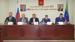 Прокурор РД Виктор Эпп провел встречу с предпринимательским сообществом в администрации Хасавюртовского района.