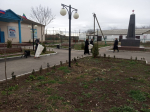 В парках сельских поселений Хасавюртовского района, благоустроенных в рамках муниципальной программы «Формирование современной городской среды» прошли субботники.