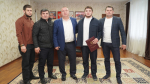 В администрации Хасавюртовского района чествовали борца вольника Бозигита Исламгереева - Победителя турнира памяти Шамиля Умаханова.